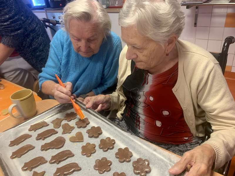 SeniorCentrem Olomouc se linula vůně cukroví