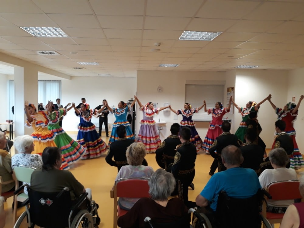 Videa z vystoupení Tierru Mexicanos v SeniorCentru Plzeň