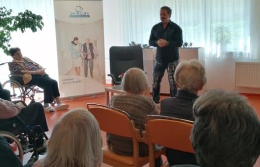 Herec Martin Dejdar hostem SeniorCentra Slivenec