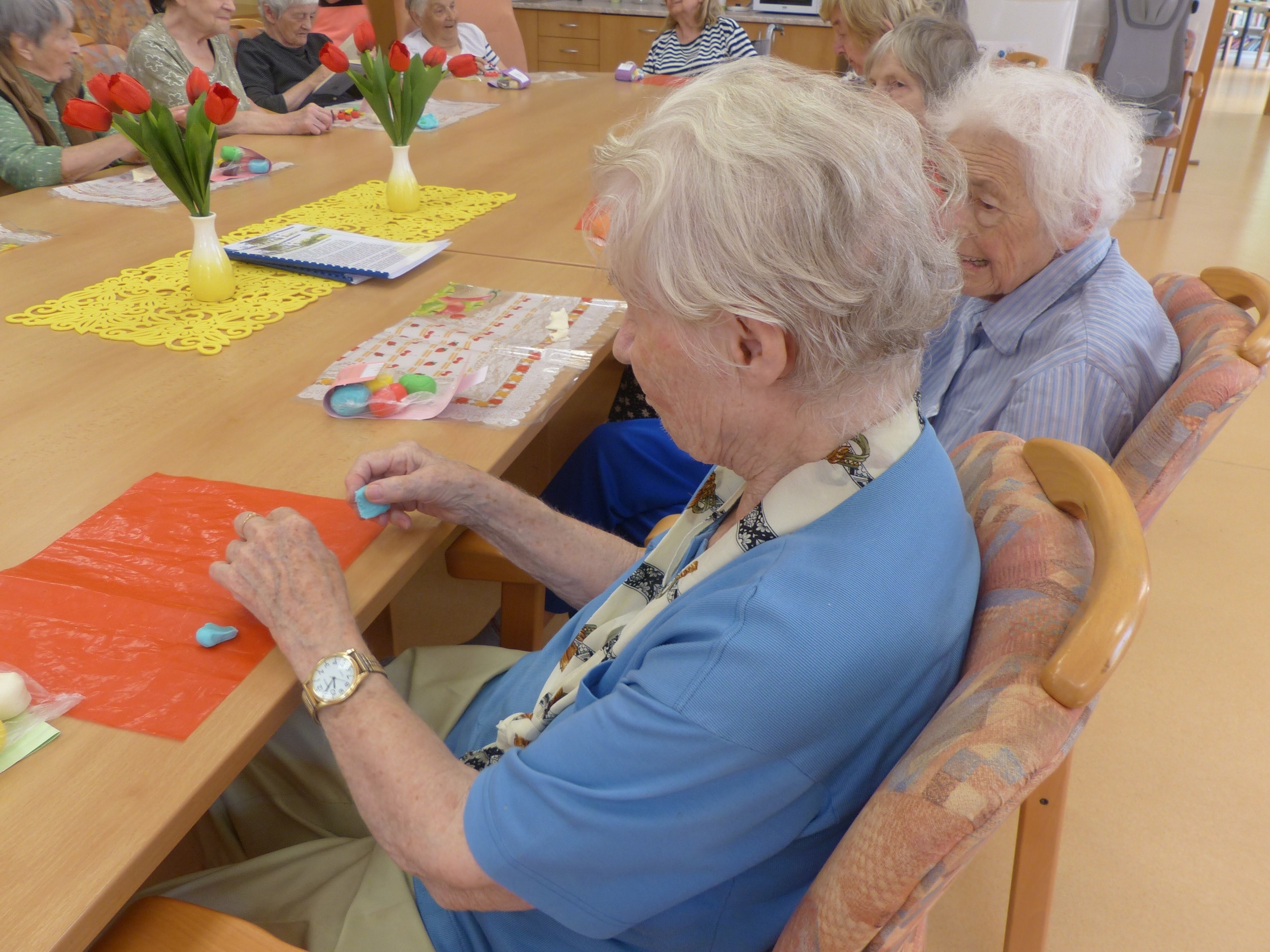 Tvoření z čokolíny v SeniorCentru Písek