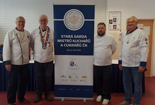 Stará garda v SeniorCentru Písek
