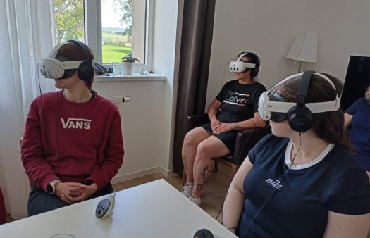 Zaměstnanci si vyzkoušeli řešení konfliktů ve virtuální realitě