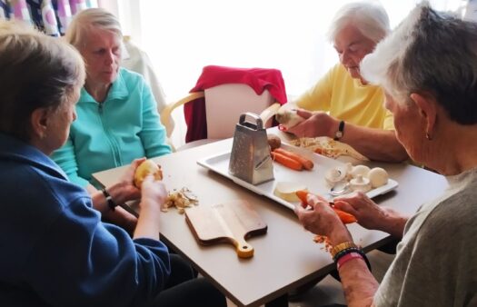 Soutěž ve vaření bramboračky v SeniorCentru Humpolec