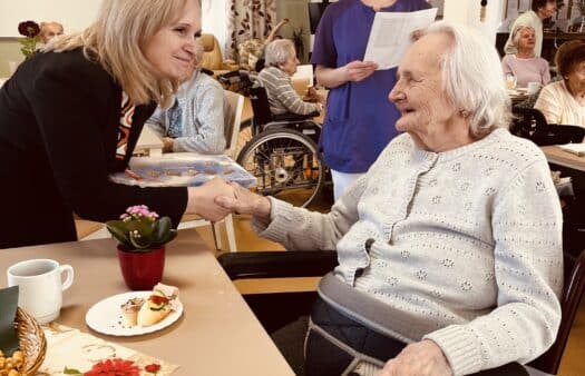 Narozeninová oslava v SeniorCentru Modřice