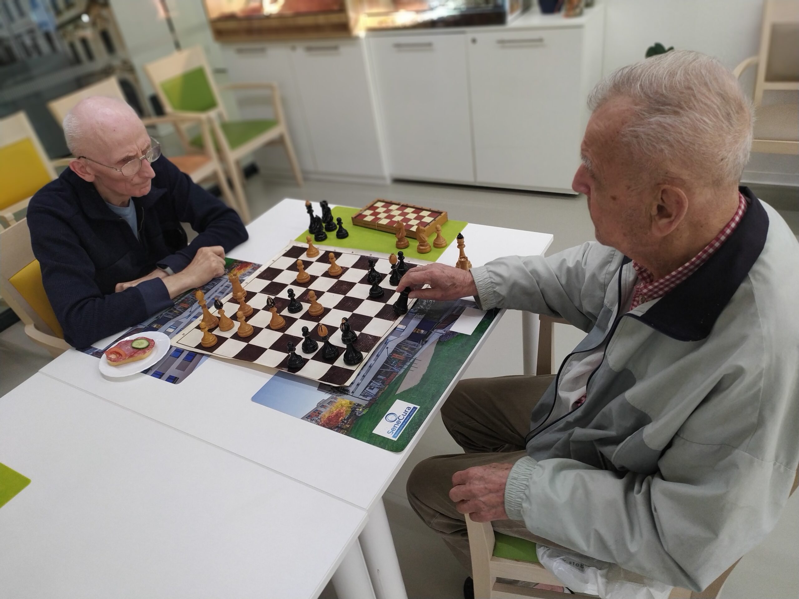 Šachový turnaj v SeniorCentru Hradec Králové