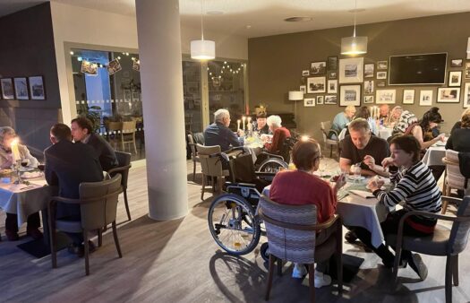 Večeře při svíčkách v SeniorCentru Kolín