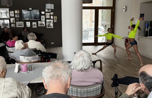 Taneční vystoupení v SeniorCentru Kolín