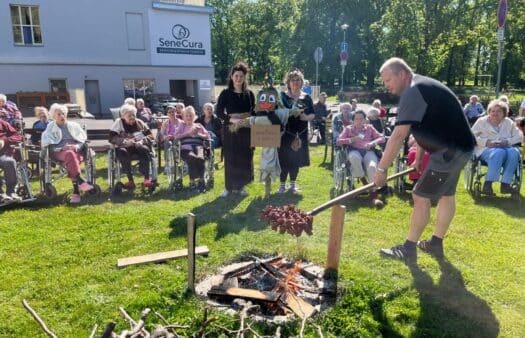 Pálení čarodějnic v SeniorCentru Terezín