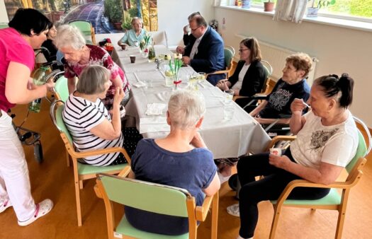 Posezení u kávy se zastupujícím ředitelem domova